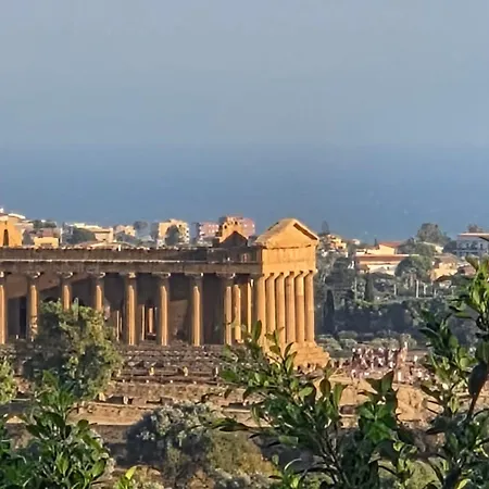 بيت ضيافة Agrigentum *